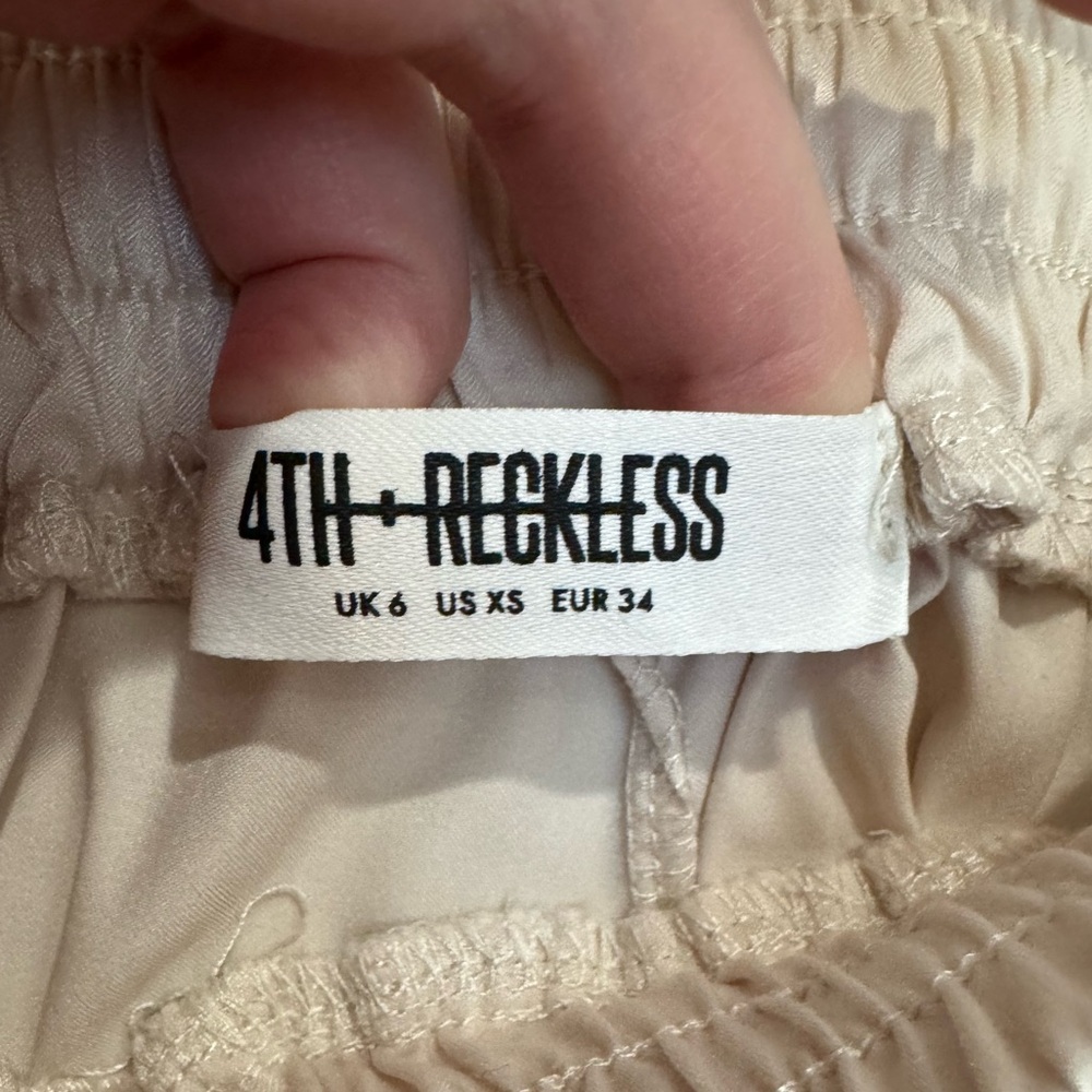 4th and Reckless Lolita Satin Shorts in Cream - Picture 3 of 5